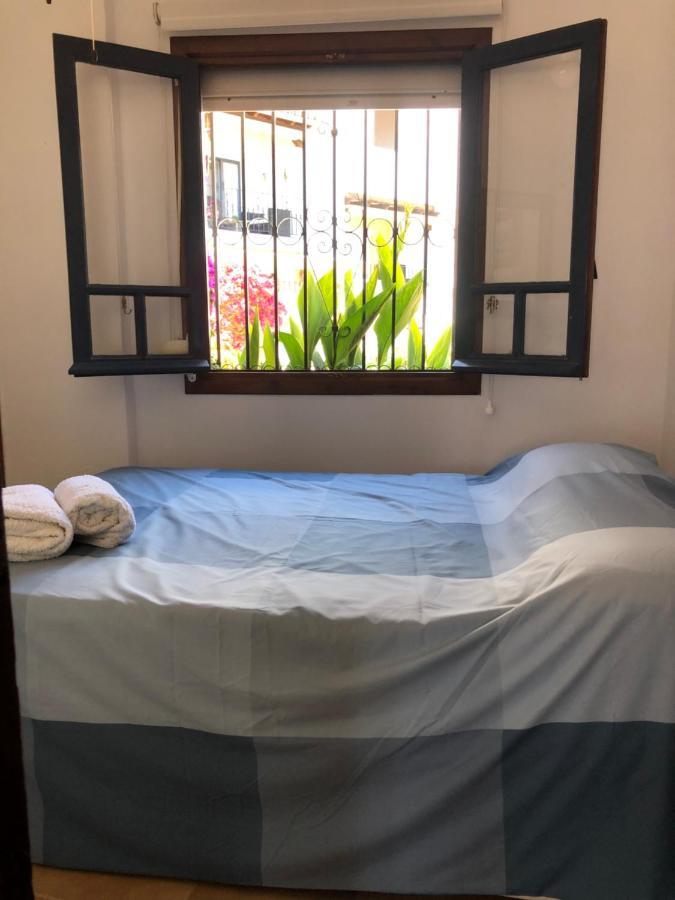 Charming 2 Bed Apartment Next To Cabopino Beach, Spain マルベーリャ エクステリア 写真